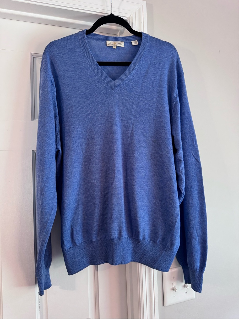 Alan Flusser Men’s Periwinkle V-Neck Sweater